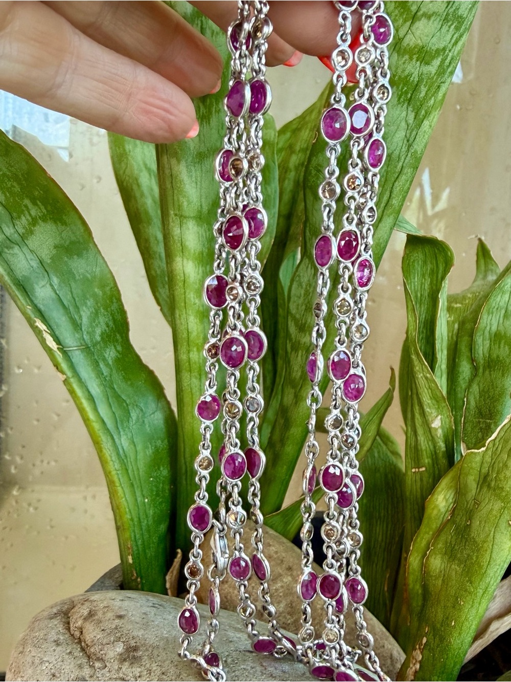 18 karat gold, ruby, and diamond necklace - Picture 8 of 10